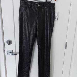 SUZY Shier NWT snakeskin look pants